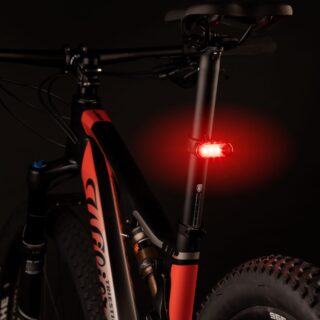 Zadnje svetlo FORCE PILL 12LM, 3 x LED, USB - Slika 4